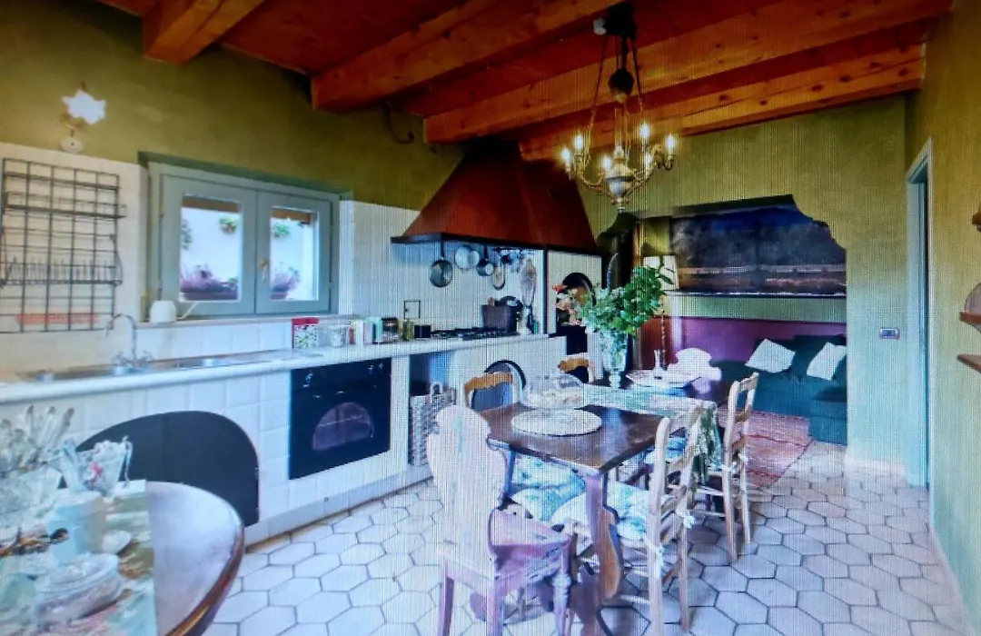Relais B-1