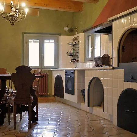 Relais B-2